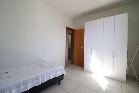 Apartamento para alugar com 75m², 3 quartos e 2 vagasQuarto 2