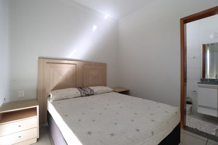 Apartamento para alugar com 75m², 3 quartos e 2 vagasQuarto 3 - Suíte
