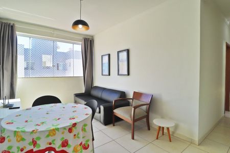 Sala de apartamento para alugar com 3 quartos, 75m² em Alto Umuarama, Uberlândia
