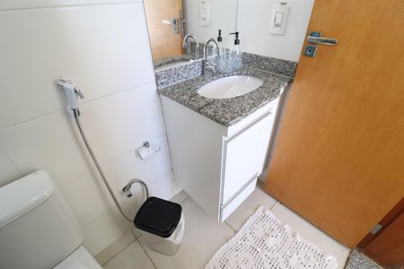 Apartamento para alugar com 75m², 3 quartos e 2 vagasBanheiro do Quarto 3