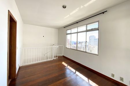 Sala de Estar de apartamento para alugar com 3 quartos, 160m² em Funcionários, Belo Horizonte
