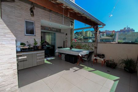 Apartamento à venda com 150m², 3 quartos e 2 vagasFoto 02