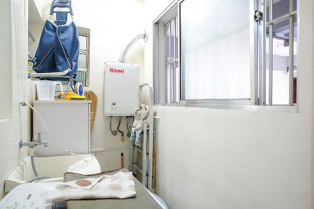 Apartamento à venda com 81m², 2 quartos e 1 vagaÁrea de serviço