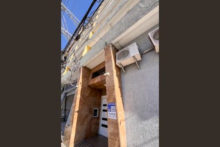 Apartamento à venda com 81m², 2 quartos e 1 vagaFachada + plaquinha