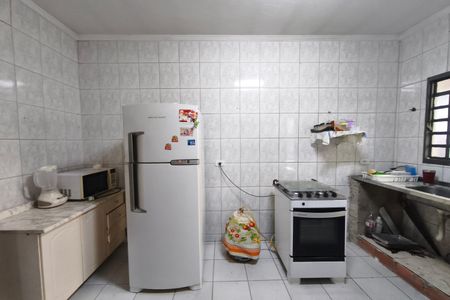Casa à venda com 118m², 2 quartos e 15 vagas Casa à venda com 118m², 2 quartos e 15 vagasCozinha