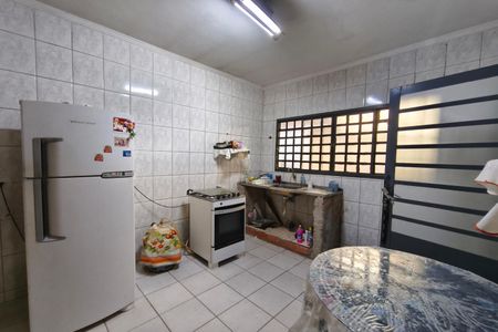 Cozinha de casa à venda com 2 quartos, 118m² em Cidade Satélite Íris, Campinas