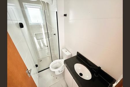 Banheiro de apartamento à venda com 2 quartos, 38m² em Santana, São Paulo