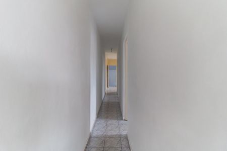 Casa para alugar com 70m², 2 quartos e sem vaga Casa para alugar com 70m², 2 quartos e sem vagaCorredor