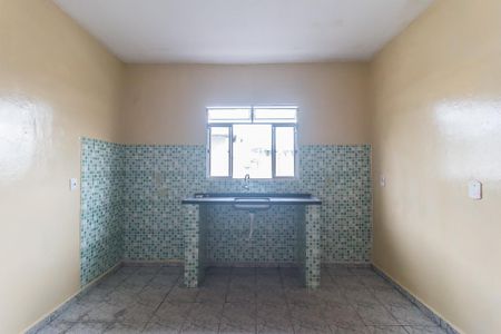 Casa para alugar com 70m², 2 quartos e sem vaga Casa para alugar com 70m², 2 quartos e sem vagaCozinha