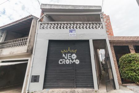 Casa para alugar com 70m², 2 quartos e sem vaga Casa para alugar com 70m², 2 quartos e sem vagaFachada