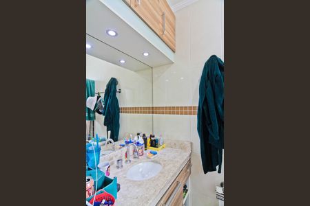 Casa à venda com 135m², 3 quartos e 4 vagas Casa à venda com 135m², 3 quartos e 4 vagasBanheiro da Suíte 2