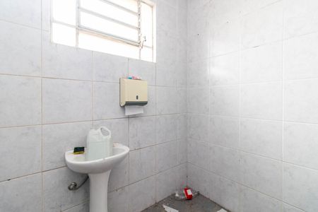 Banheiro de casa à venda com 1 quarto, 702m² em Menino Deus, Porto Alegre