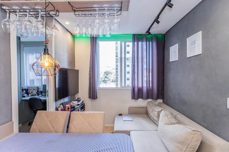 Sala, cozinha e área de serviço de apartamento à venda com 2 quartos, 36m² em Vila Pirituba, São Paulo