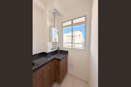 Apartamento para alugar com 55m², 3 quartos e 1 vagaÁrea de Serviço