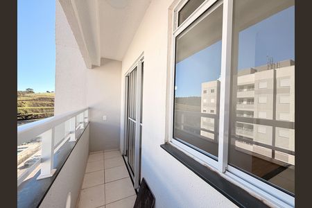 Apartamento para alugar com 55m², 3 quartos e 1 vagaSacada