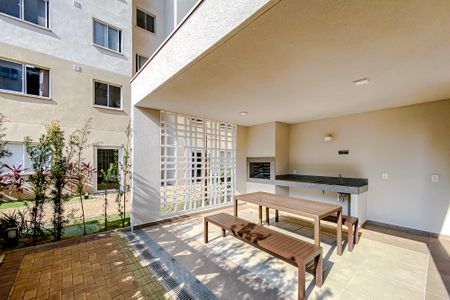 Apartamento para alugar com 34m², 2 quartos e sem vagaÁrea comum - Churrasqueira