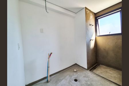 Apartamento à venda com 345m², 4 quartos e 3 vagas Apartamento à venda com 345m², 4 quartos e 3 vagasBanheiro Quarto 2
