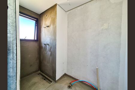 Apartamento à venda com 345m², 4 quartos e 3 vagas Apartamento à venda com 345m², 4 quartos e 3 vagasBanheiro Quarto 1