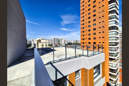Apartamento à venda com 345m², 4 quartos e 3 vagas Apartamento à venda com 345m², 4 quartos e 3 vagasTerraço