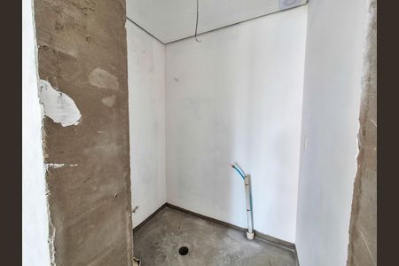 Apartamento à venda com 345m², 4 quartos e 3 vagas Apartamento à venda com 345m², 4 quartos e 3 vagasBanheiro do Quarto 4