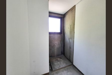 Apartamento à venda com 189m², 4 quartos e 3 vagas Apartamento à venda com 189m², 4 quartos e 3 vagasBanheiro do Quarto 1