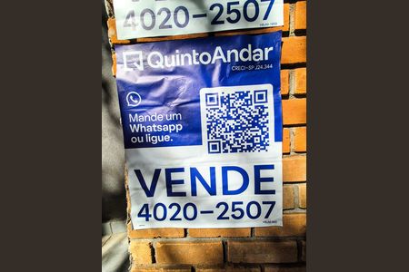 Apartamento à venda com 189m², 4 quartos e 3 vagas Apartamento à venda com 189m², 4 quartos e 3 vagasInstalação da Placa