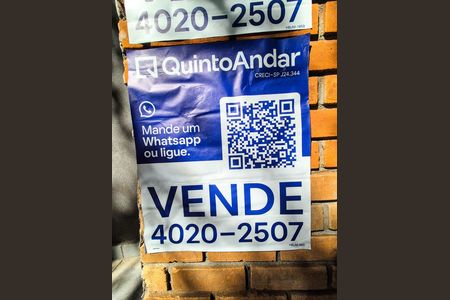 Apartamento à venda com 189m², 4 quartos e 3 vagas Apartamento à venda com 189m², 4 quartos e 3 vagasInstalação da placa