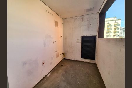 Apartamento à venda com 189m², 4 quartos e 3 vagas Apartamento à venda com 189m², 4 quartos e 3 vagasLavandeira