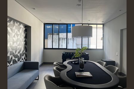 Studio para alugar com 34m², 1 quarto e sem vaga Studio para alugar com 34m², 1 quarto e sem vagaSala de Jogos