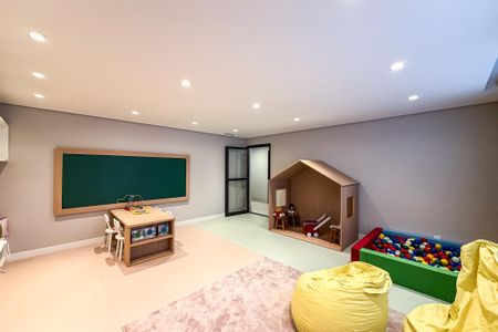 Studio à venda com 29m², 1 quarto e sem vaga Studio à venda com 29m², 1 quarto e sem vagaBrinquedoteca