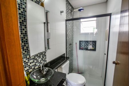 Apartamento para alugar com 84m², 2 quartos e 2 vagas Apartamento para alugar com 84m², 2 quartos e 2 vagasBanheiro da Suíte
