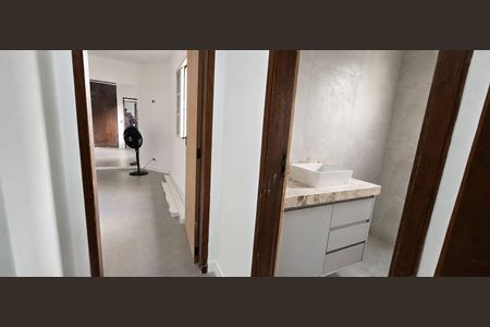 Corredor de casa à venda com 2 quartos, 90m² em Vila Nair, São Paulo