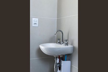 Studio à venda com 29m², 1 quarto e sem vaga Studio à venda com 29m², 1 quarto e sem vagaBanheiro