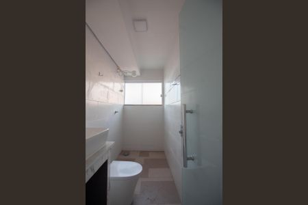 Banheiro da Suíte de kitnet/studio para alugar com 1 quarto, 40m² em Canaa, Belo Horizonte