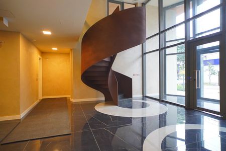 Studio para alugar com 25m², 1 quarto e sem vaga Studio para alugar com 25m², 1 quarto e sem vagaHall de entrada