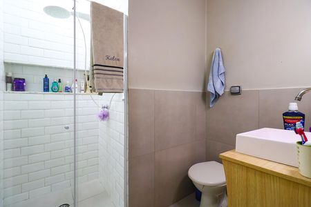 Casa à venda com 76m², 2 quartos e 1 vaga