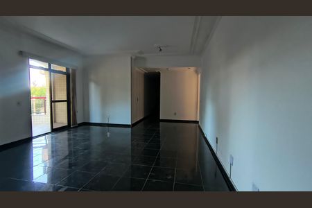 Sala de apartamento para alugar com 3 quartos, 130m² em Recreio dos Bandeirantes, Rio de Janeiro