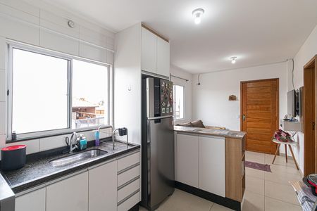 Apartamento à venda com 41m², 2 quartos e 1 vaga Apartamento à venda com 41m², 2 quartos e 1 vagaSala e Cozinha
