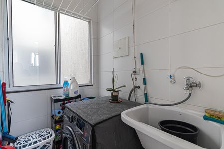 Apartamento à venda com 41m², 2 quartos e 1 vaga Apartamento à venda com 41m², 2 quartos e 1 vagaÁrea de Serviço