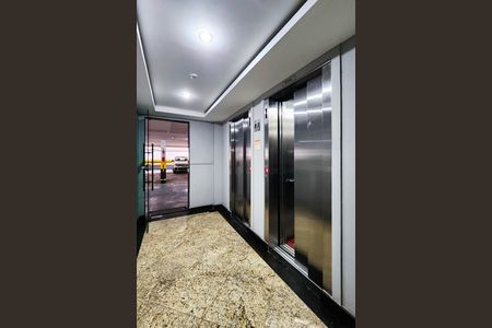 Apartamento à venda com 68m², 2 quartos e 1 vaga Apartamento à venda com 68m², 2 quartos e 1 vagaÁrea Comum