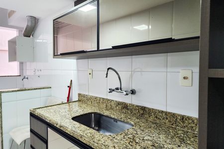 Apartamento à venda com 68m², 2 quartos e 1 vaga Apartamento à venda com 68m², 2 quartos e 1 vagaCozinha
