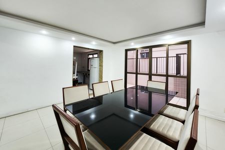 Apartamento à venda com 68m², 2 quartos e 1 vaga Apartamento à venda com 68m², 2 quartos e 1 vagaÁrea Comum
