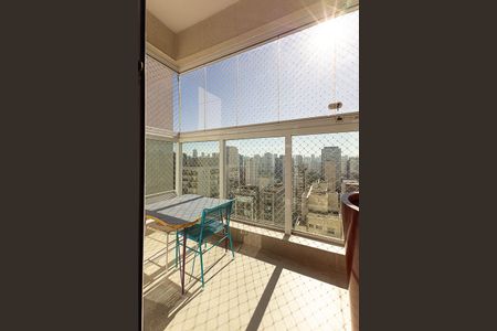 Apartamento à venda com 210m², 3 quartos e 3 vagas Apartamento à venda com 210m², 3 quartos e 3 vagasSuíte 1