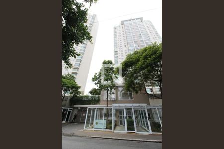 Apartamento à venda com 210m², 3 quartos e 3 vagas Apartamento à venda com 210m², 3 quartos e 3 vagasFachada