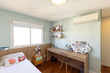 Apartamento à venda com 210m², 3 quartos e 3 vagas Apartamento à venda com 210m², 3 quartos e 3 vagasSuíte 3