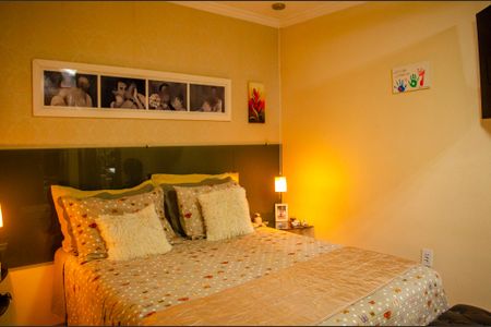 Casa para alugar com 80m², 2 quartos e 2 vagasSuíte