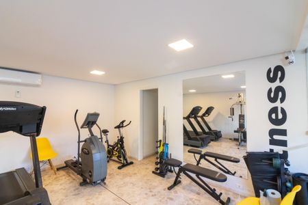 Apartamento à venda com 98m², 2 quartos e 1 vaga Apartamento à venda com 98m², 2 quartos e 1 vagaÁrea comum - Academia