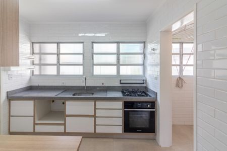 Apartamento à venda com 98m², 2 quartos e 1 vaga Apartamento à venda com 98m², 2 quartos e 1 vagaCozinha