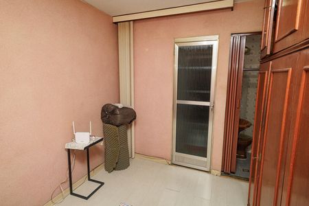 Quarto 2 de casa à venda com 4 quartos, 200m² em Campo Grande, Rio de Janeiro