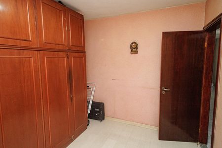 Quarto 2 de casa à venda com 4 quartos, 200m² em Campo Grande, Rio de Janeiro